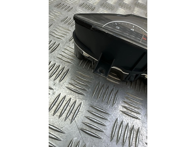 Панель приборов Audi Q5 SQ5