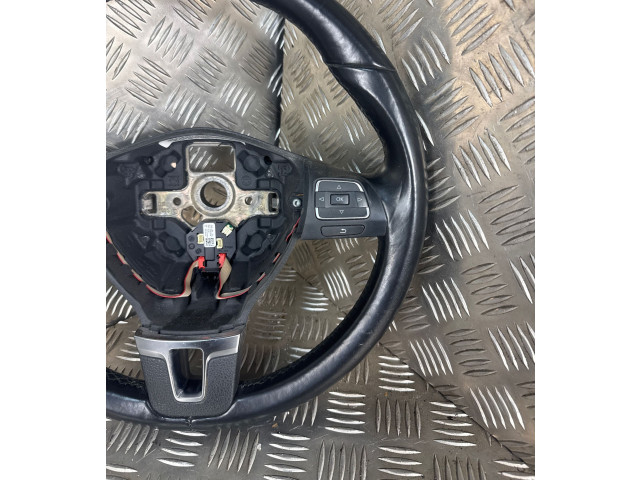 Volant Volkswagen Tiguan 2011 5C0419091B, 5K0959542  