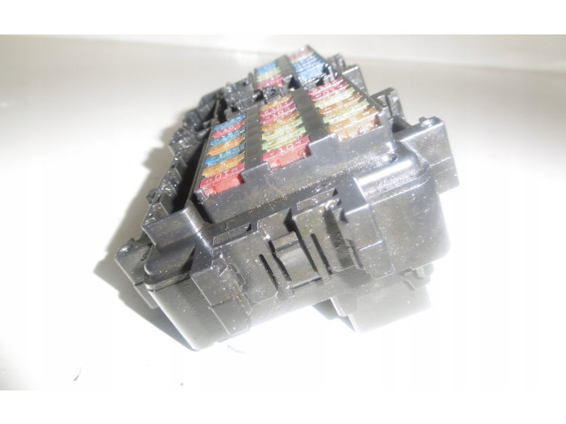 Блок предохранителей Infiniti Q50