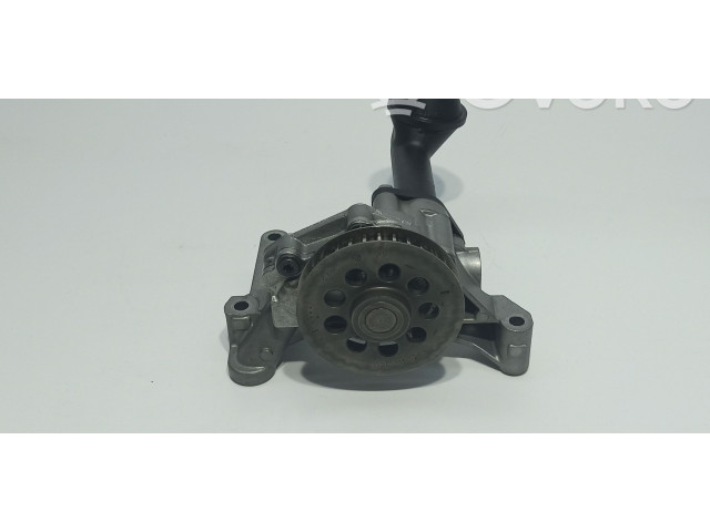 Масляный насос  CAYB 03L115105B  Audi A1 