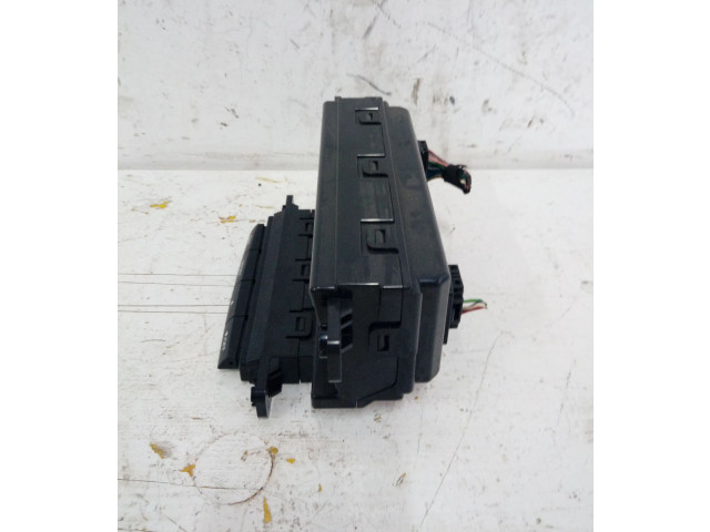 Дисплей    957101h100, 957101H100   KIA Ceed