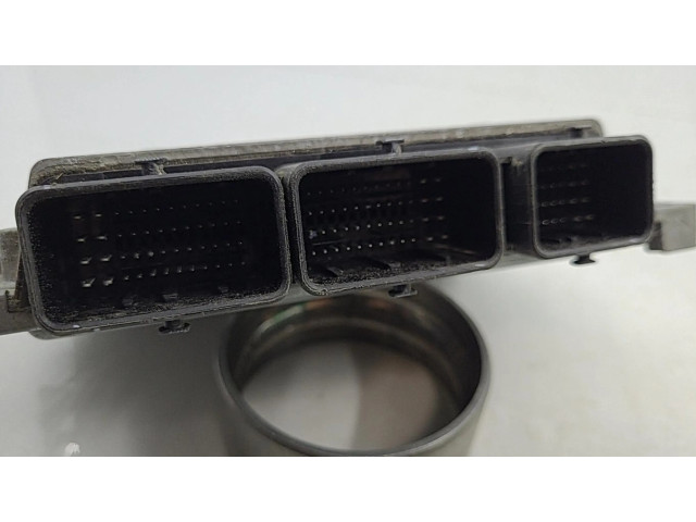 Блок управления двигателя 8200843713 Mitsubishi Endeavor