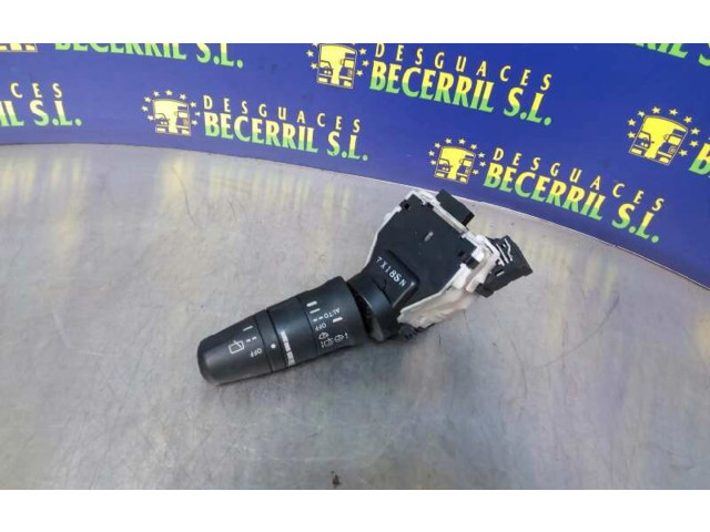 Ручка стеклоочистителей Nissan Tiida C11