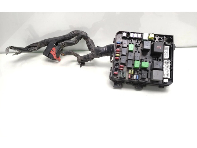 Блок предохранителей Pr06102000, 0281003053 Mitsubishi ASX