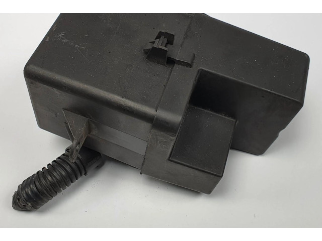 Блок предохранителей  1J0941391C   Audi TT Mk1    