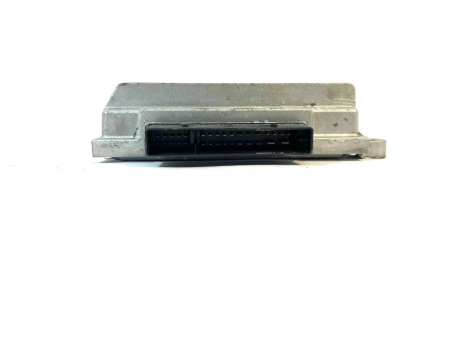 Звукоусилитель 8J0035223B   Audi TT Mk1