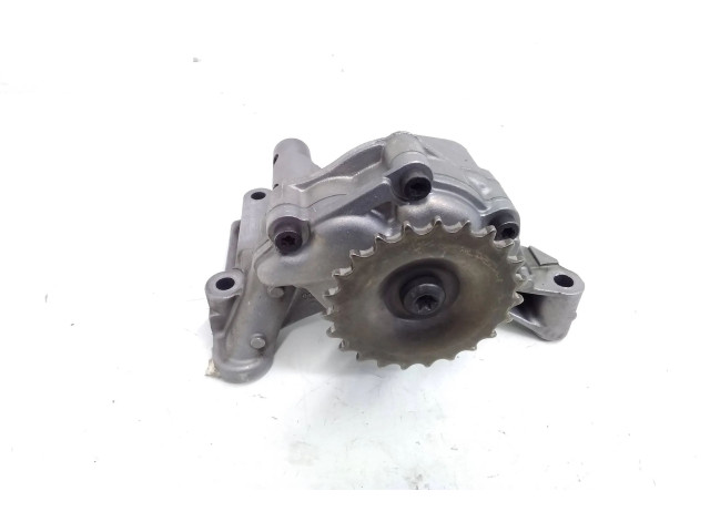 Масляный насос 038115105C Volkswagen Caddy