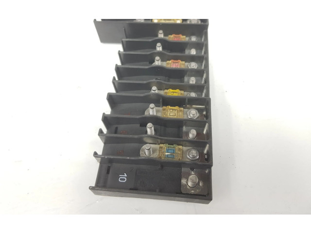 Pojistková skříňka 7H0937550A, 7H0937550A Volkswagen Transporter - Caravelle T5 2006