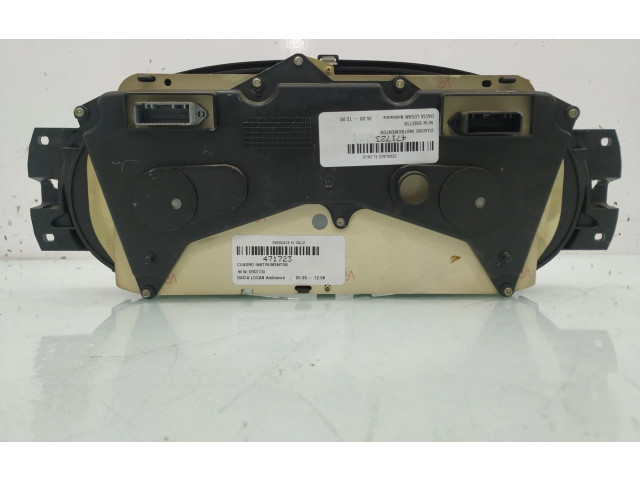 Панель приборов 8200377739   Dacia Logan I       