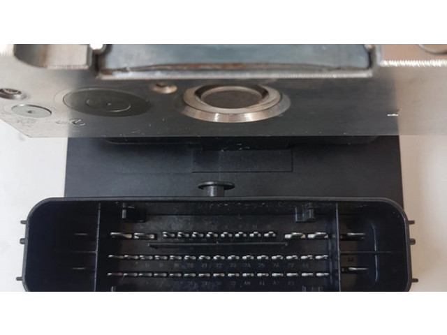 Jednotka ABS GJ322C405AF, A426R15W401 Land Rover Range Rover Evoque L538 2016