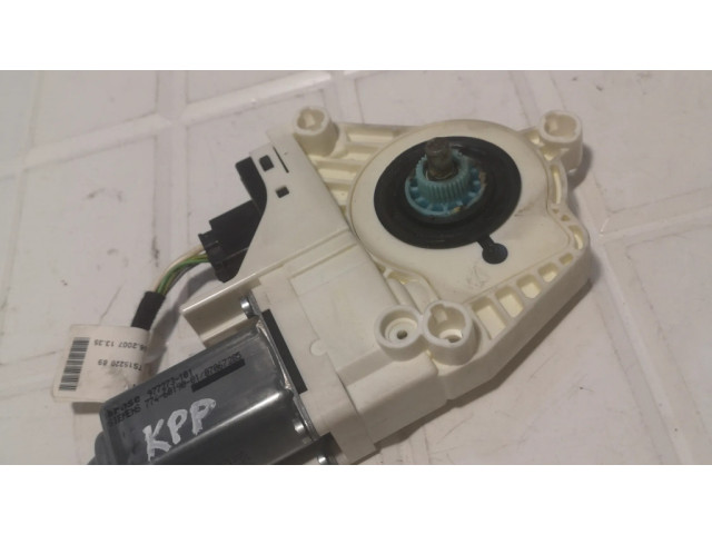 Передний двигатель механизма для подъема окон