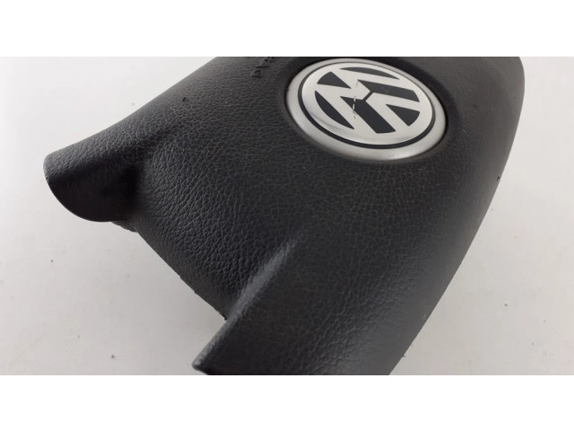 Подушка безопасности водителя 2K0880201A Volkswagen Caddy