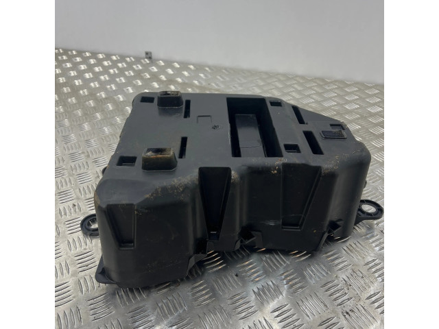 Блок предохранителей  A1665400024, 18567321   Mercedes-Benz ML W166    