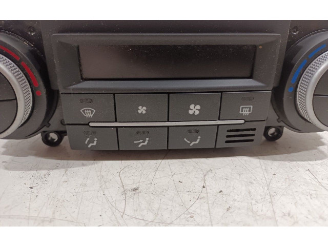 Блок управления климат-контролем    KIA Ceed