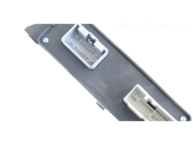 Блок управления заднего тормоза (EMF) 8W832C496BC Jaguar XJ X351