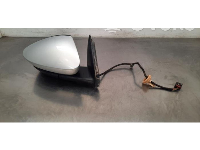 Зеркало электрическое Skoda Karoq 2017 - года