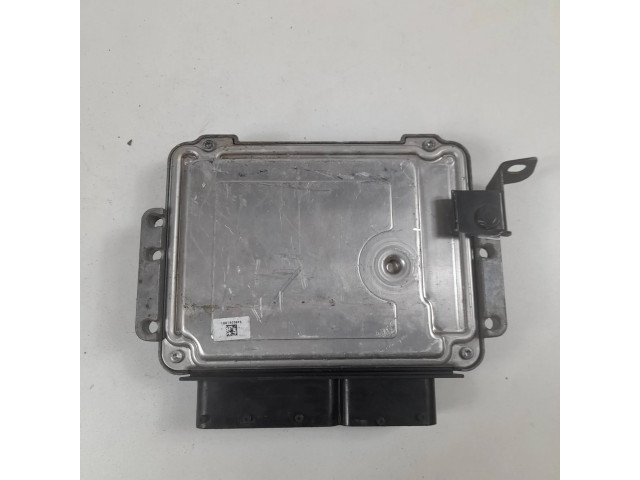 Řídící jednotka 39120-2A232, 0281030596 Hyundai i40 2014