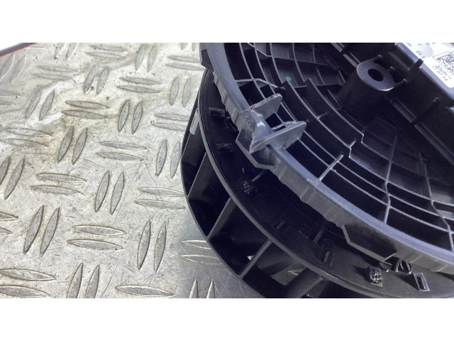 Вентилятор печки    0130309001, F011500093   Mercedes-Benz GLC X253 C253