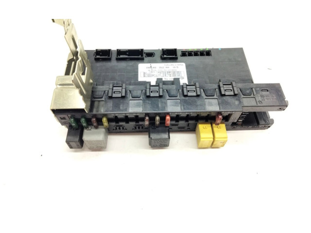 Pojistková skříňka Řídící jednotka BSM 2035462401 Meredes-Benz C W203 2003