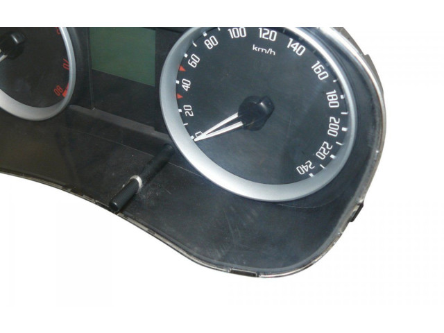 Geschwindigkeitsmesser Cockpit 5J0920810B   Skoda Fabia Mk2 (5J)       