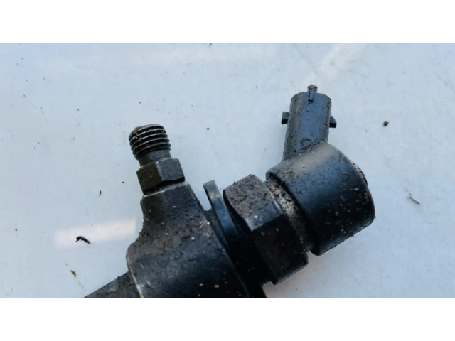 Vstřikovač 0445110068 Fiat Bravo - Brava pro naftový motor 1.9