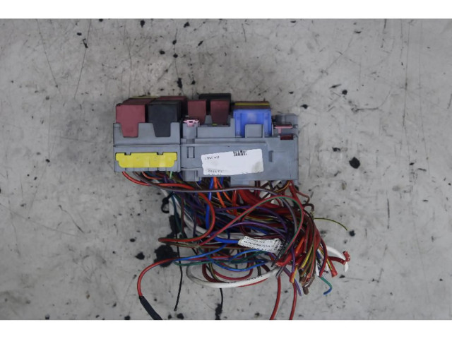 Блок предохранителей    Jeep Renegade    