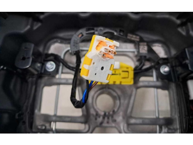 Руль 98255044ZD   Peugeot 2008 II