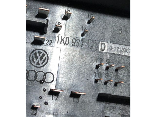   Pojistková skříňka 1K0937125D   Volkswagen Tiguan 2010