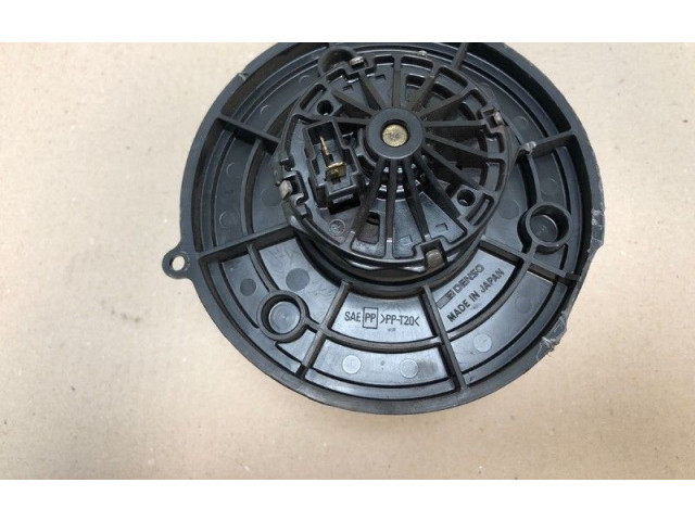 Вентилятор печки    Daihatsu Cuore