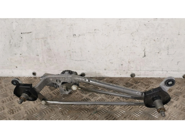 Стеклоочиститель лобового стекла