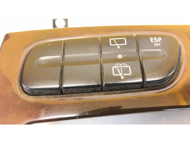 Включатель аварийных фонарей