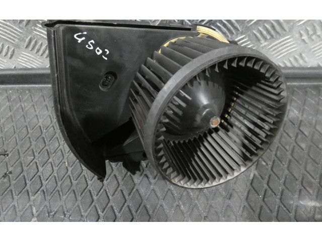 Вентилятор печки       Peugeot Expert