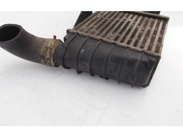 Интеркулер  6Q0145804A, 6Q0145804A   Volkswagen Polo 