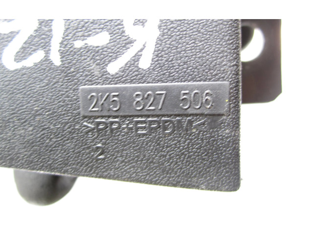 Zámek zadních dveří 2K5827506 Volkswagen Caddy 2022