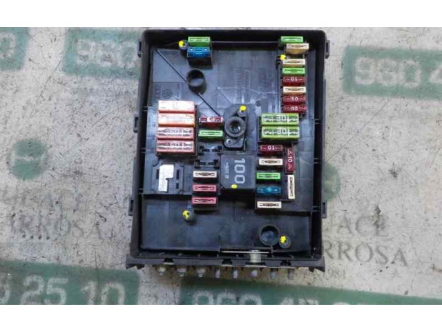 Pojistková skříňka Řídící jednotka BSM Seat Altea 2006