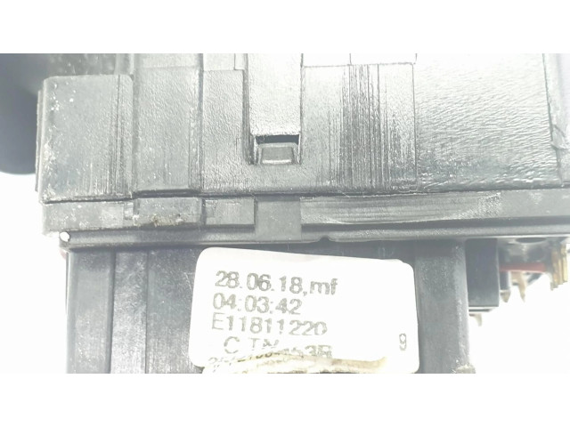 Ручка стеклоочистителей 8201168008   Dacia Logan II