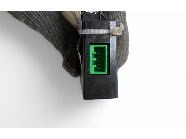 Блок управления 31494702   Volvo XC90