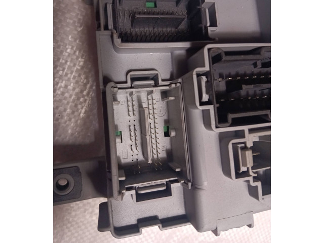 Блок предохранителей 01358812080 Citroen Nemo