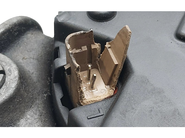 Генератор 7700870279   Renault Clio II      