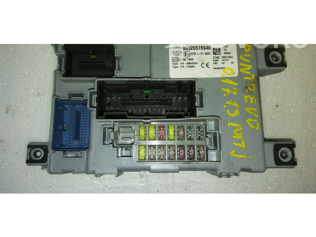 Pojistková skříňka Řídící jednotka BSM 00520578640, 97RI010651 Fiat Punto Evo 2010