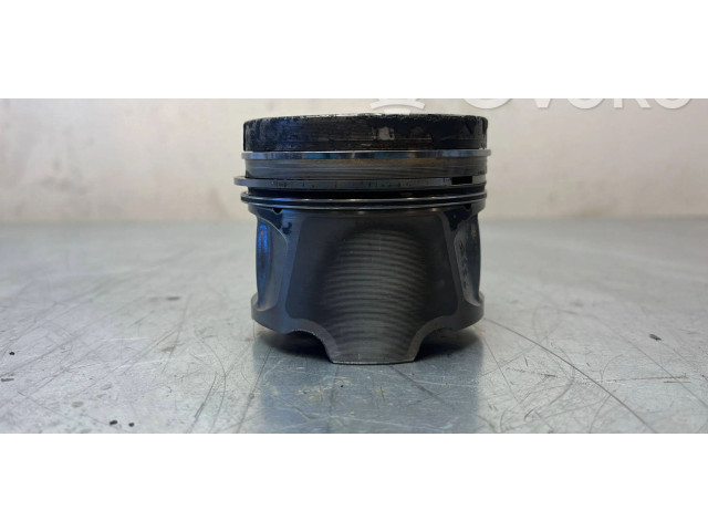 Поршень K9K Renault Kangoo II