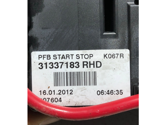 Блок предохранителей  31337183, K067R   Volvo S60    