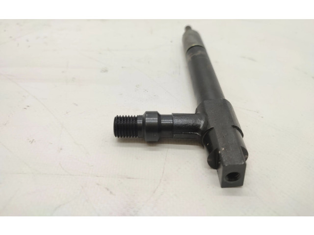 Vstřikovač Mazda Premacy RF4F