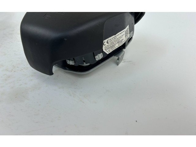 Руль Maserati Levante  2017 -  года 670087613      