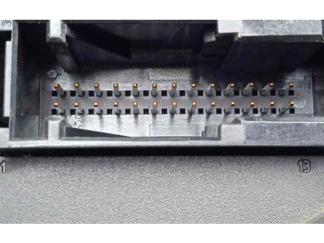 Панель приборов BMW X3 E83