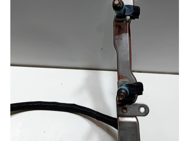 Форсунка 05038337AB, 05038530AB Jeep Grand Cherokee