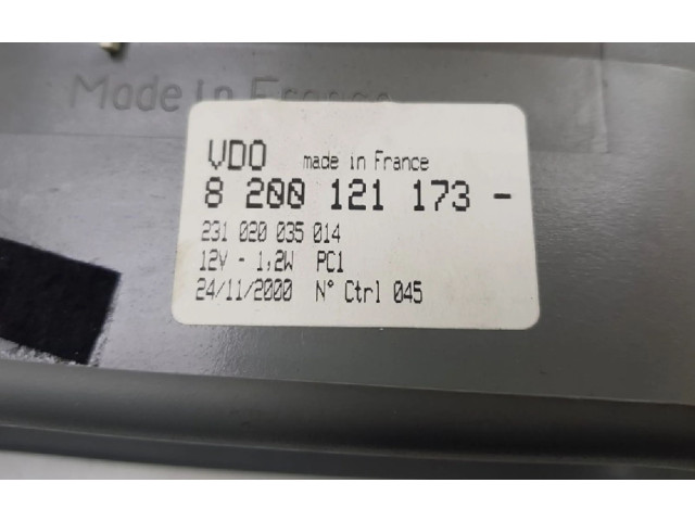 Přístrojová deska Renault Twingo I 2001 8200121173, 8200121171