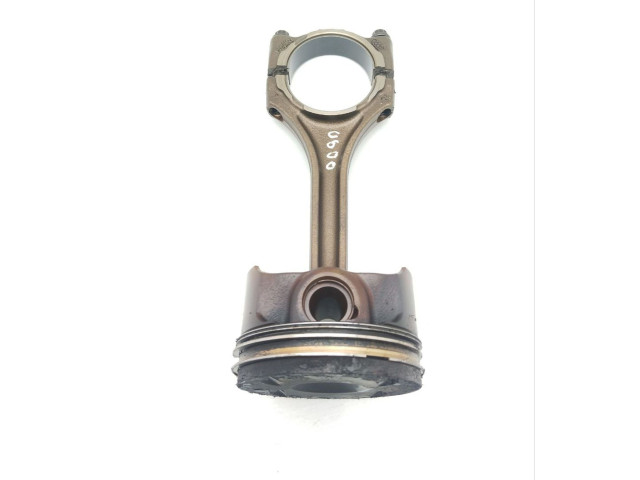 Píst R079M, U600 Audi A8 S8 D4 4H