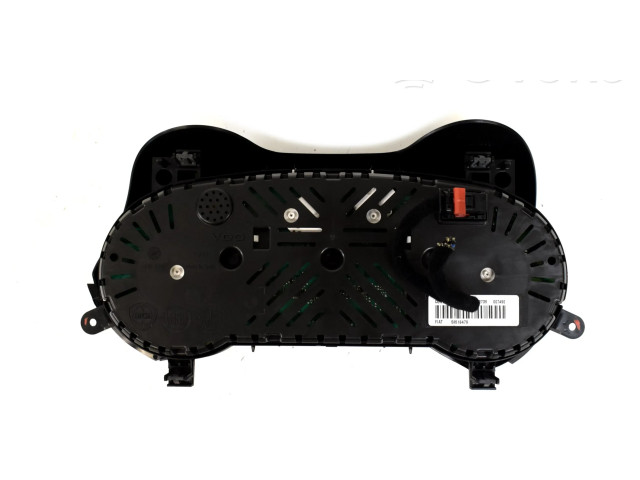 Přístrojová deska Alfa Romeo Giulietta 2012 50516479