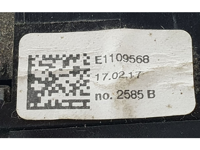 Ручка стеклоочистителей 8201168008, 8201168008 Dacia Duster